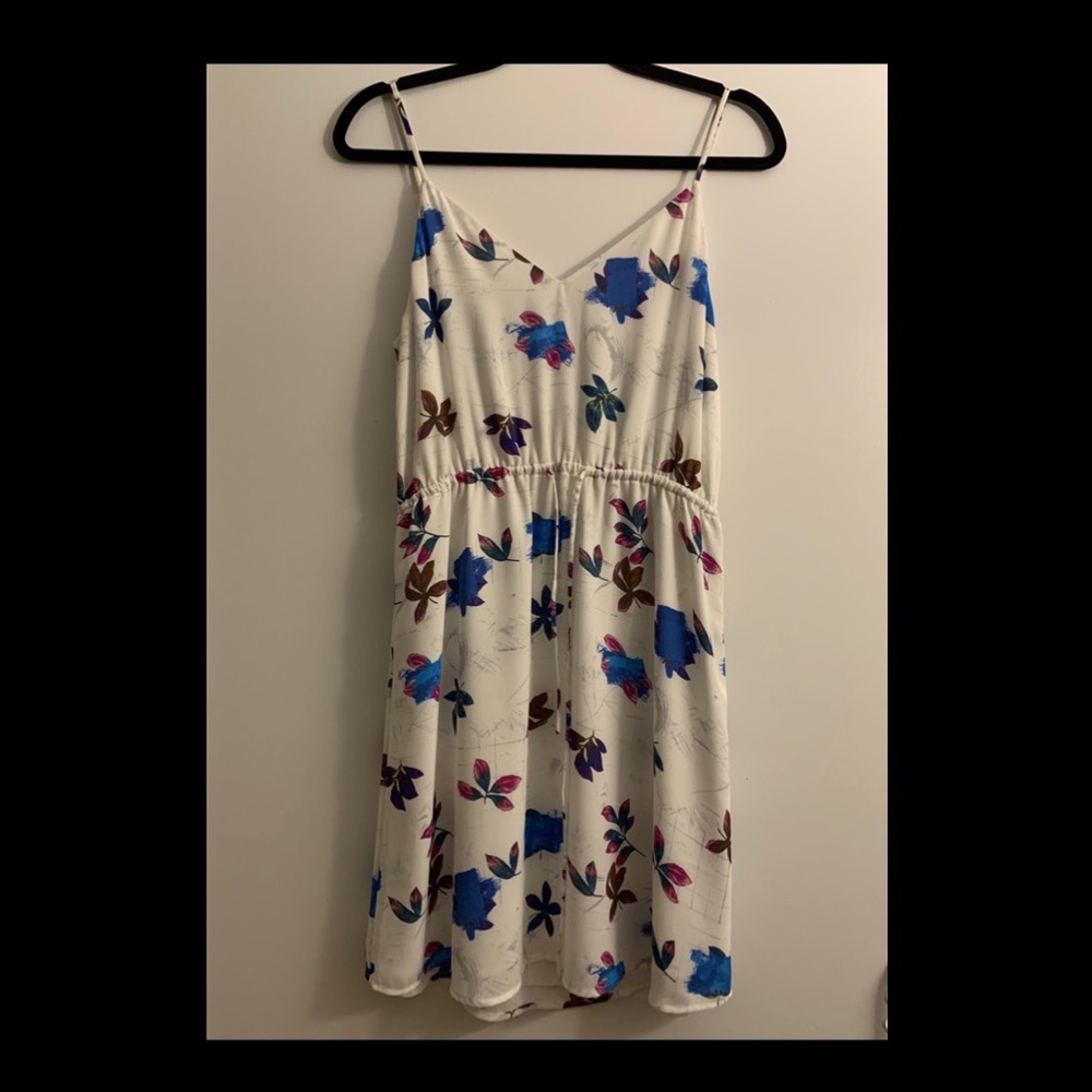 Aritzia Babaton White Floral Dress